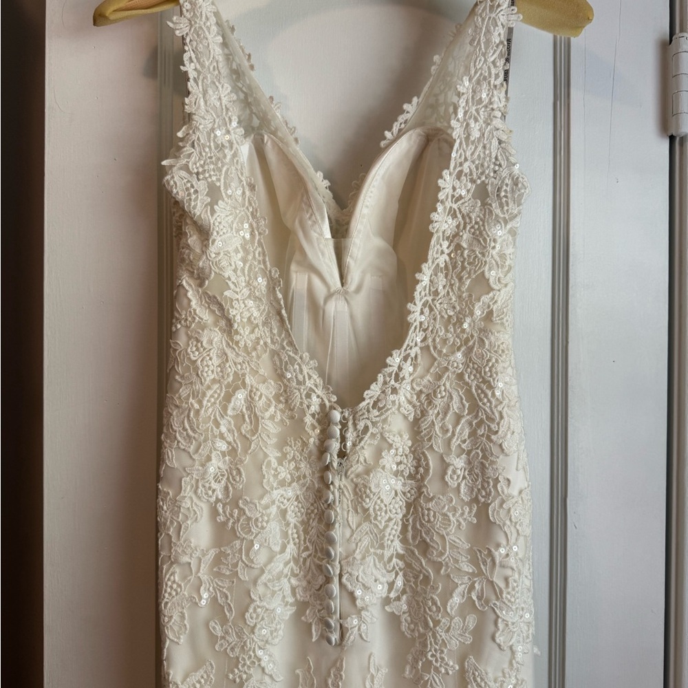 Maggie Sottero Wedding Gown - Picture 5 of 7